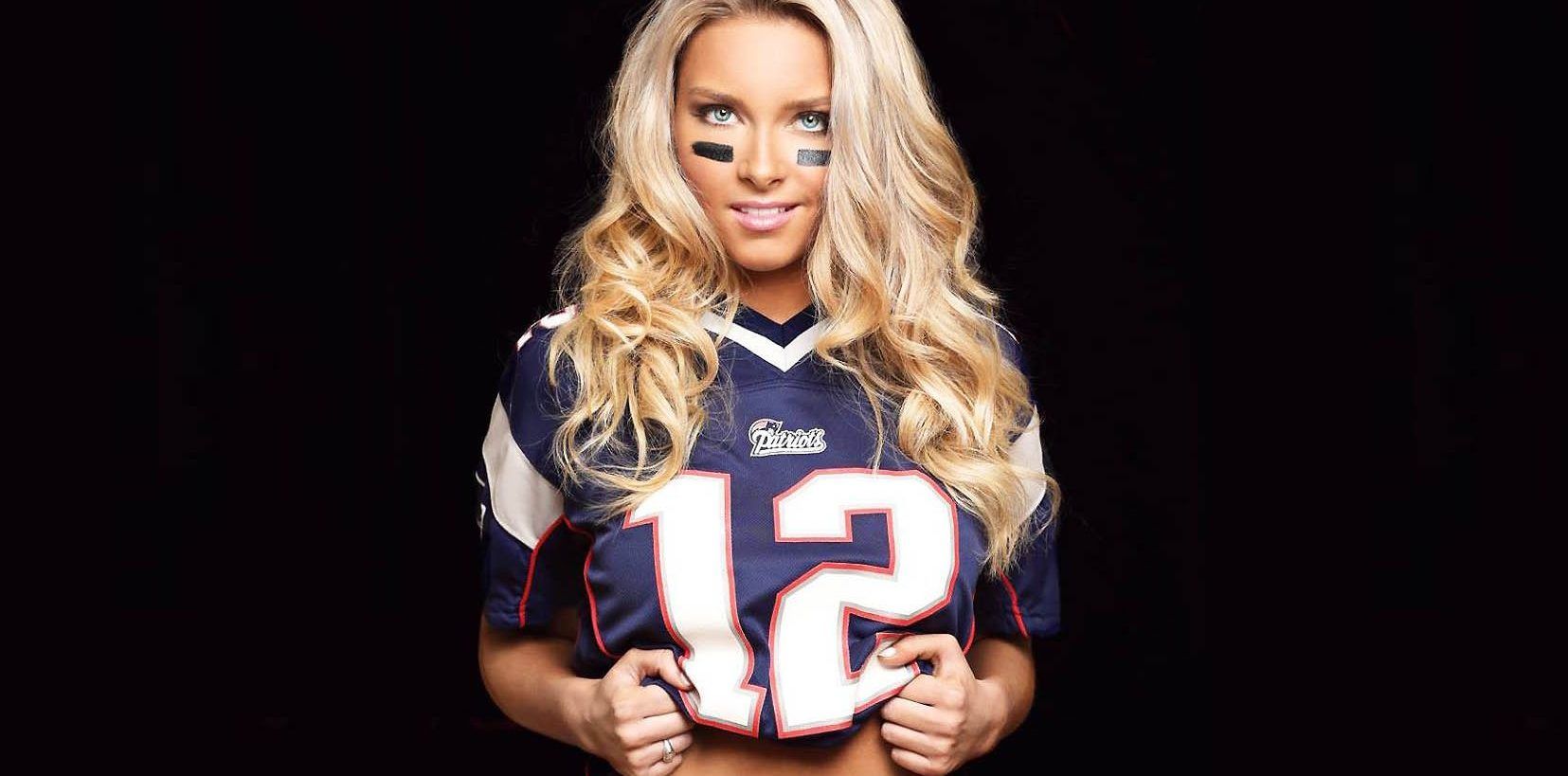 The 15 Hottest Nfl Wags Of 2017 Therichest 