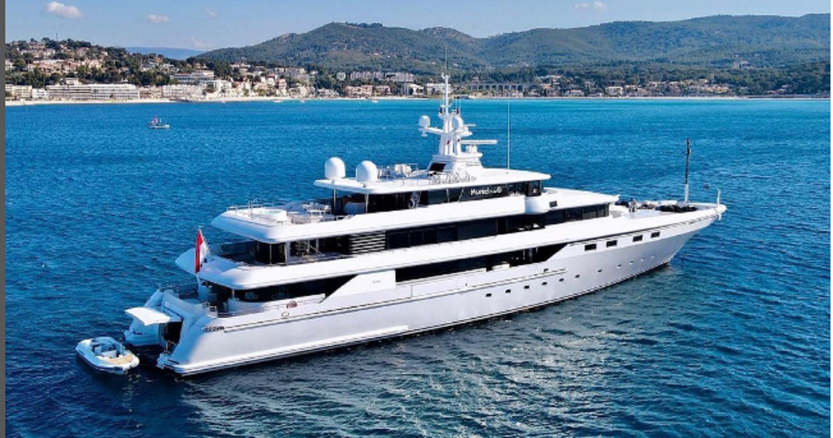 Leonardo Del Vecchio's $40 Million Superyacht